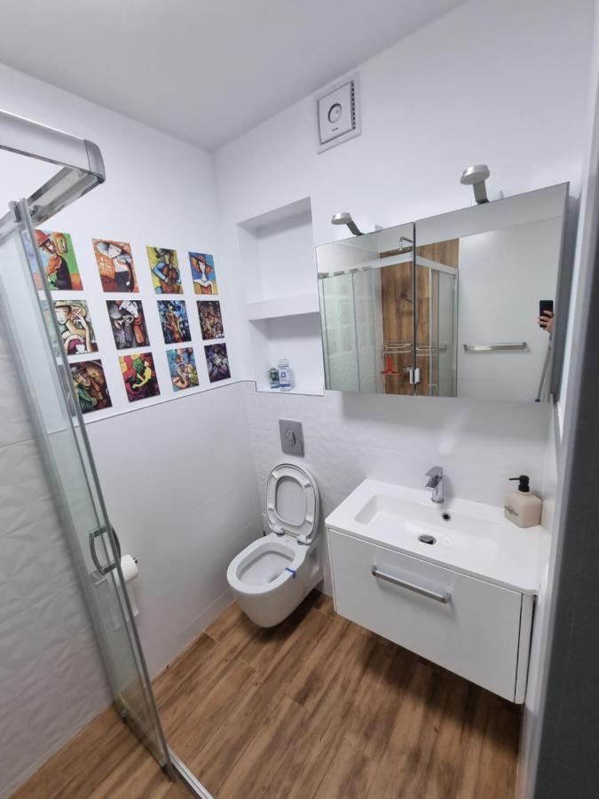 Ultra-Central 1 Bed Apartment, Str Nicolae Iorga Baia Mare Extérieur photo